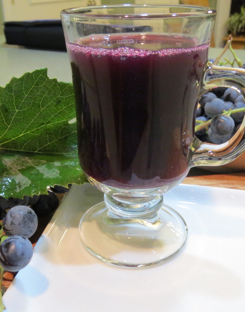 Steam Juicing Grapes - Using a Steam Juicer 